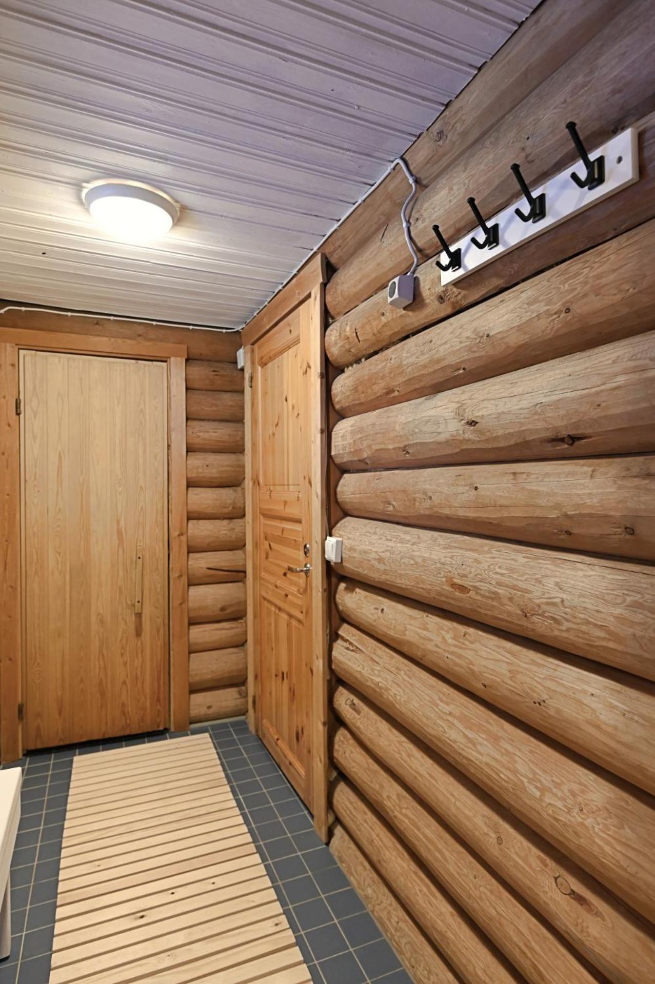 Classic Log Cabin Ski-In Ski-Out Levi Cameră foto
