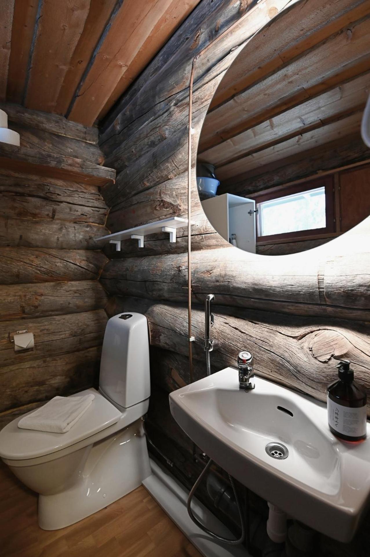 Classic Log Cabin Ski-In Ski-Out Levi Cameră foto